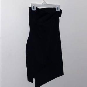 Black bodycon dress